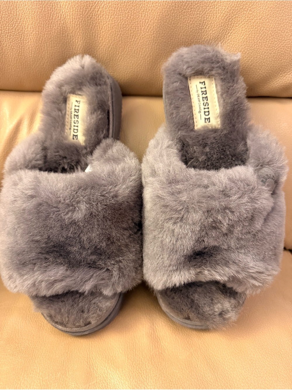 Fireside Women's Plush Slide Slippers — Gray Faux-Fur